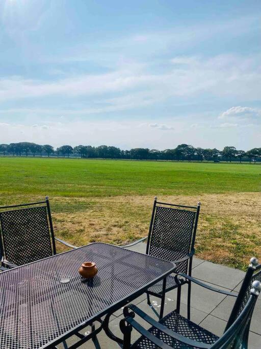 Ut-Huuske Vila Westerbeek Exterior foto