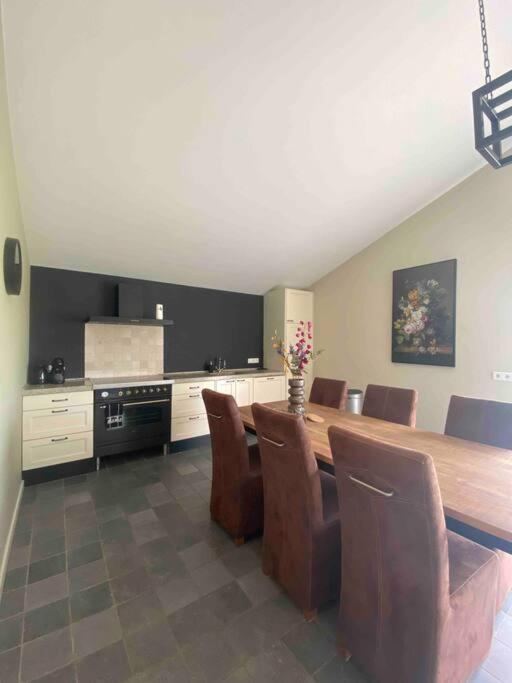 Ut-Huuske Vila Westerbeek Exterior foto